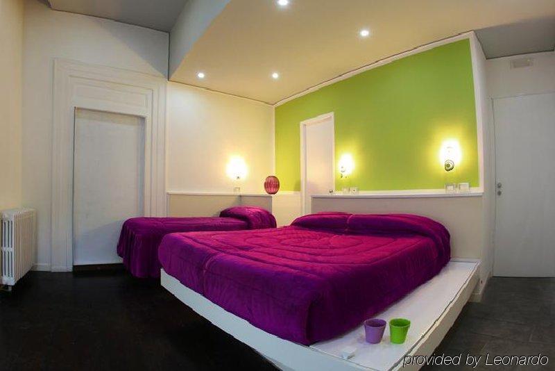 The Fresh Glamour Accommodation เนเปิลส์ ห้อง รูปภาพ