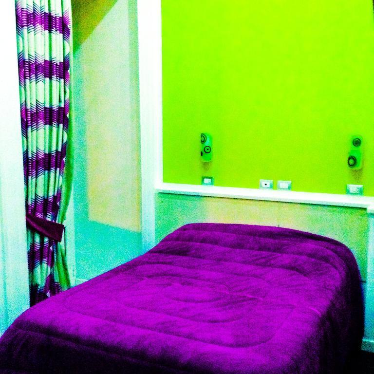 The Fresh Glamour Accommodation เนเปิลส์ ภายนอก รูปภาพ